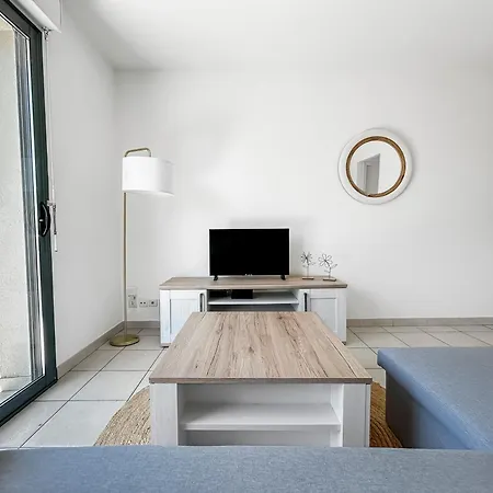 T2 Balcon Et Parking A 10 Min Du Centre