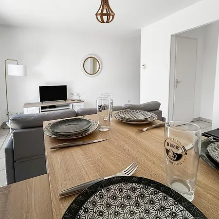 T2 Balcon Et Parking A 10 Min Du Centre Apartment *