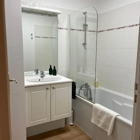 公寓 T2 Balcon Et Parking A 10 Min Du Centre