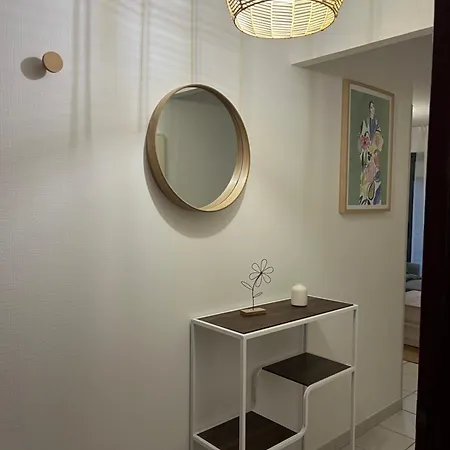 Apartment T2 Balcon Et Parking A 10 Min Du Centre *